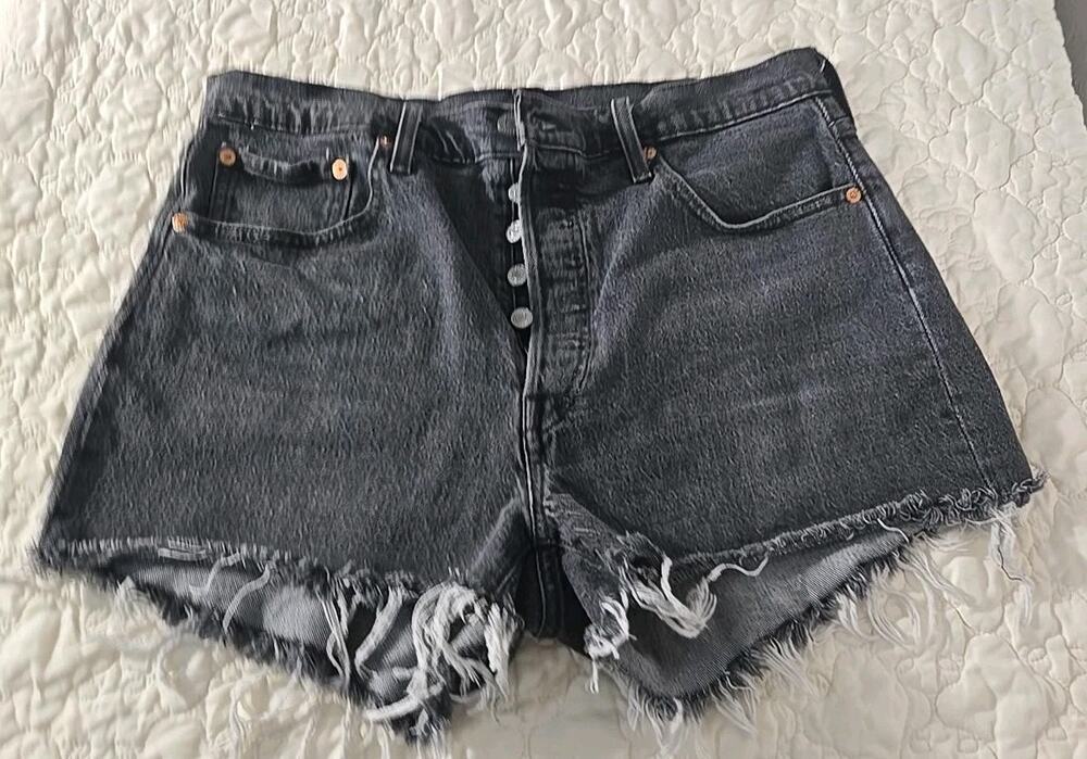 Levi's 501 Premium Womens W32 Black Denim Shorts Button Fly Cutoff Distressed